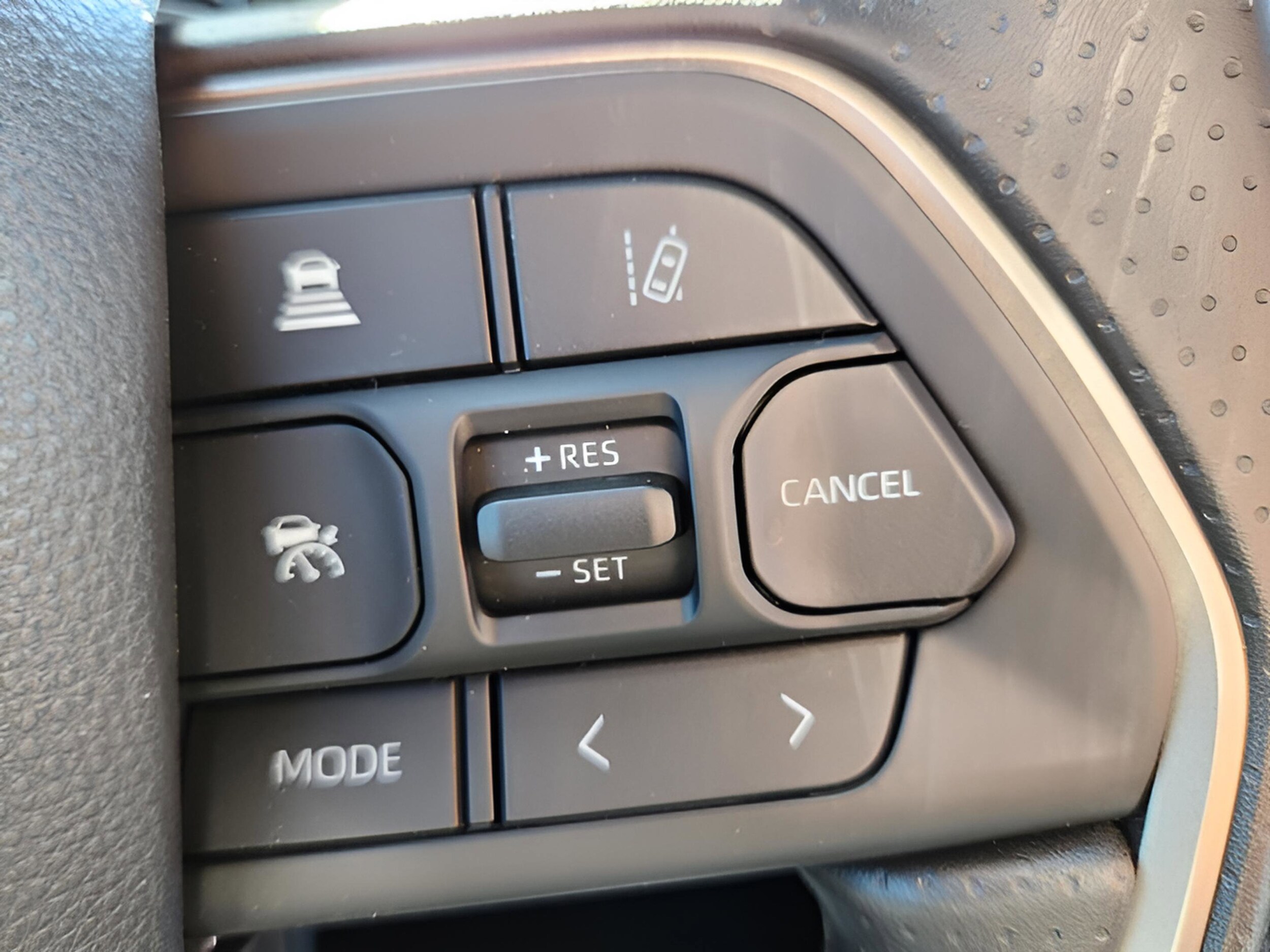 2025 Toyota Tundra SR5 - Photo 25