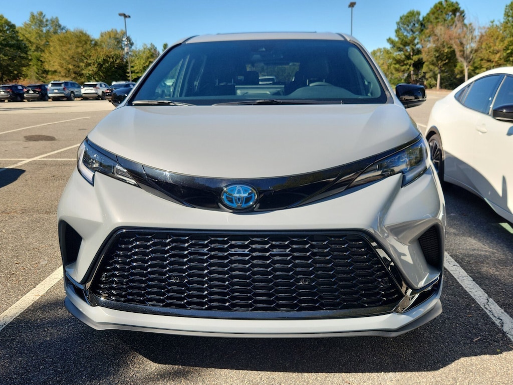 Used 2025 Toyota Sienna XSE Van Passenger Van