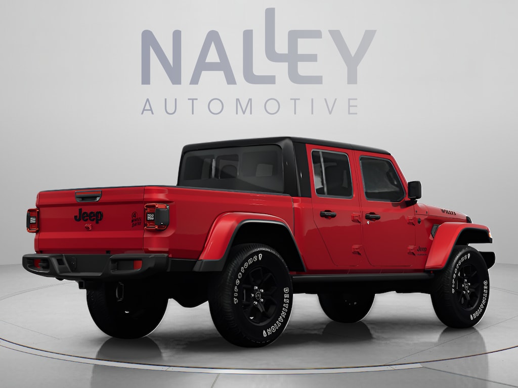 Used 2024 Jeep Gladiator Willys Truck Crew Cab