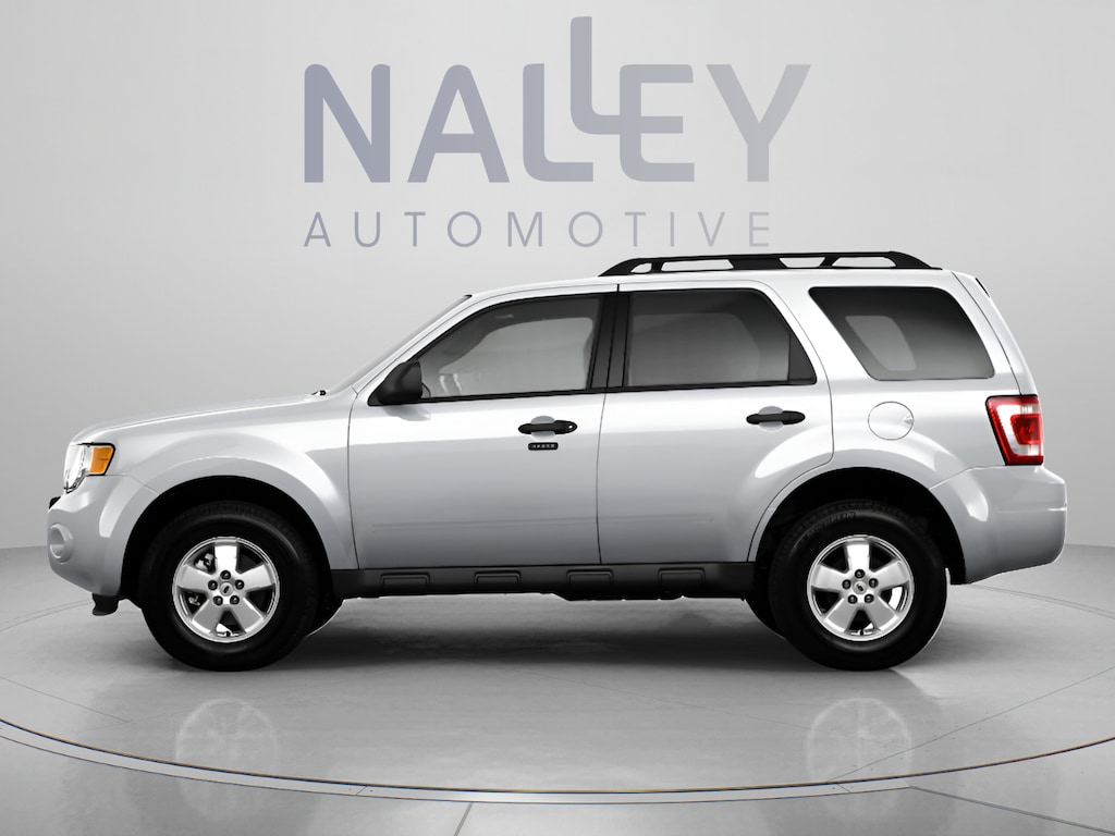 Used 2010 Ford Escape XLT SUV