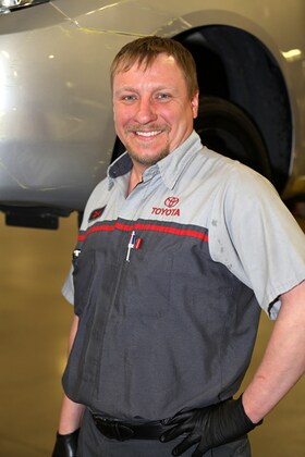 Staff member David Minski from ID_3c92dbd545ee