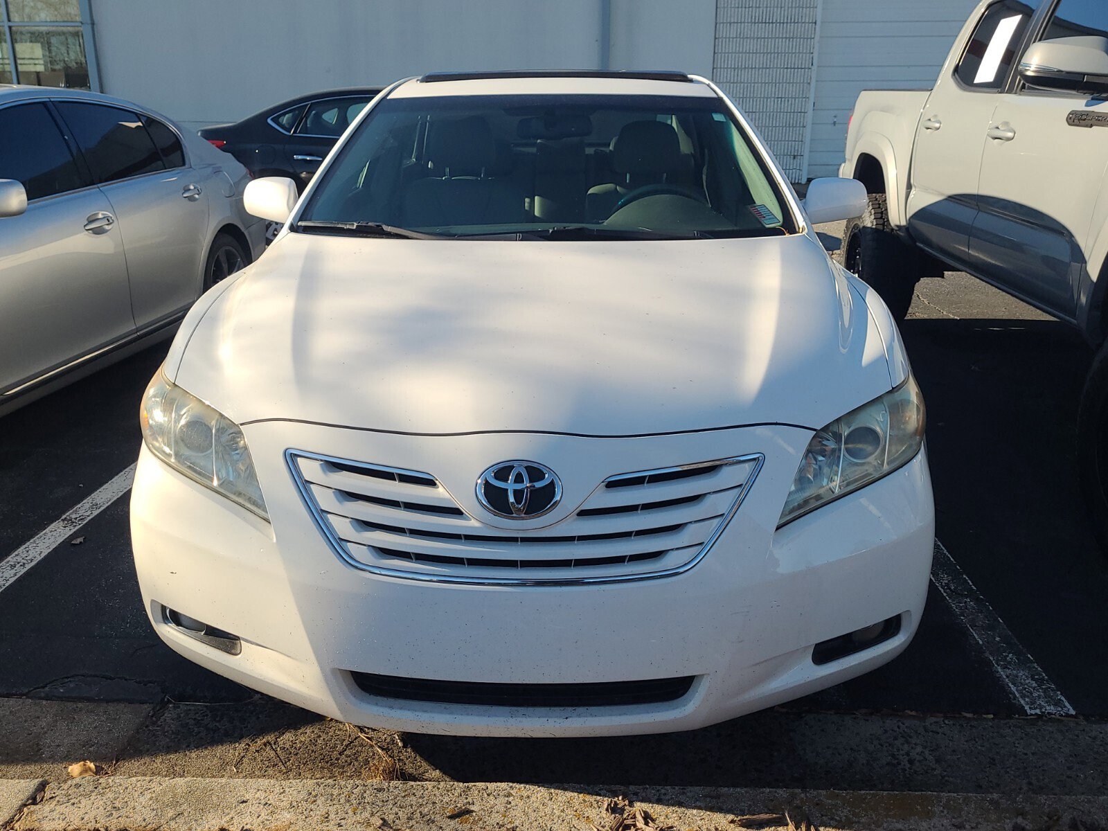 Used 2008 Toyota Camry LE with VIN 4T1BE46K28U758027 for sale in Roswell, GA
