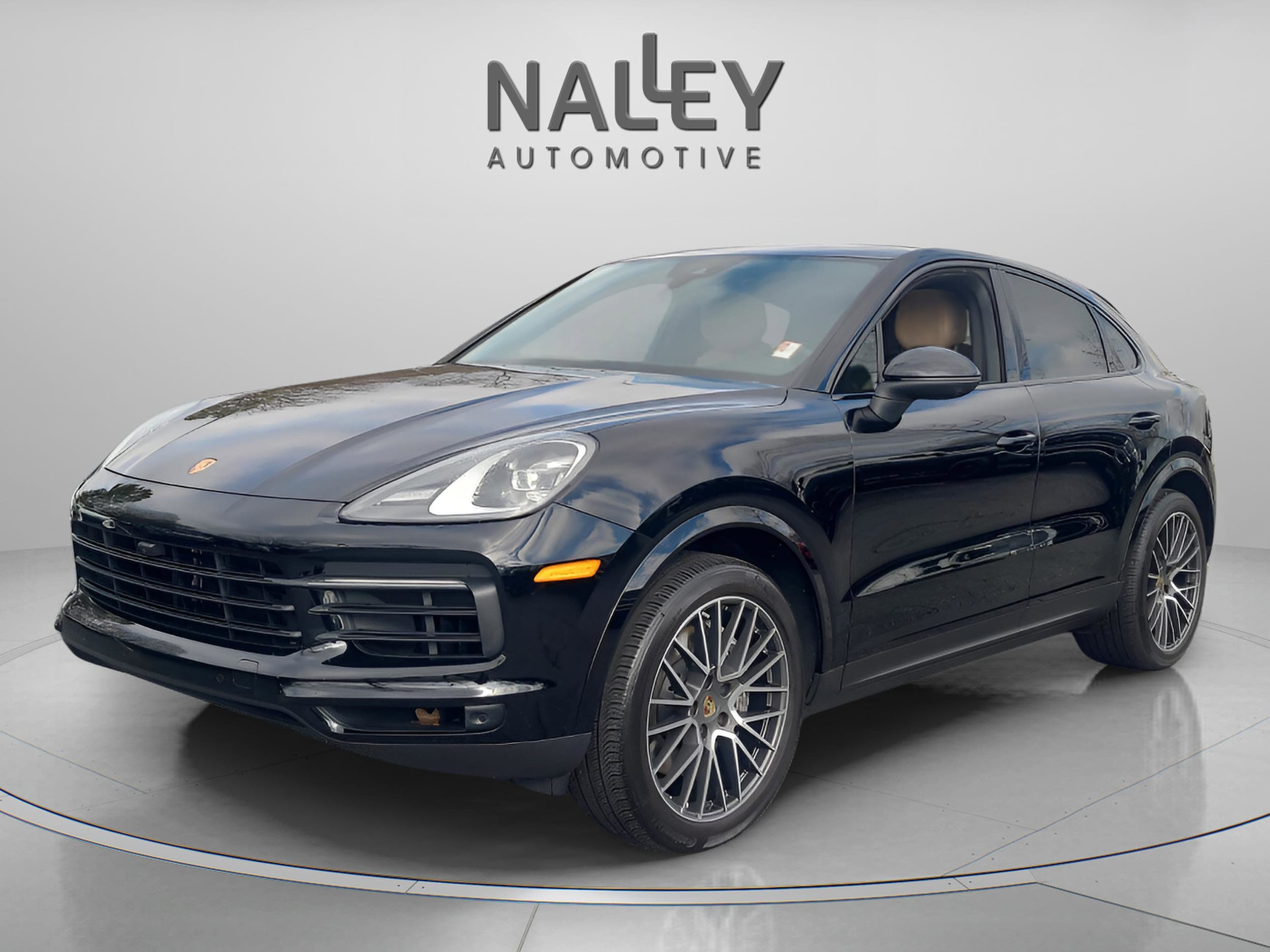 2022 Porsche Cayenne Coup Base's photo