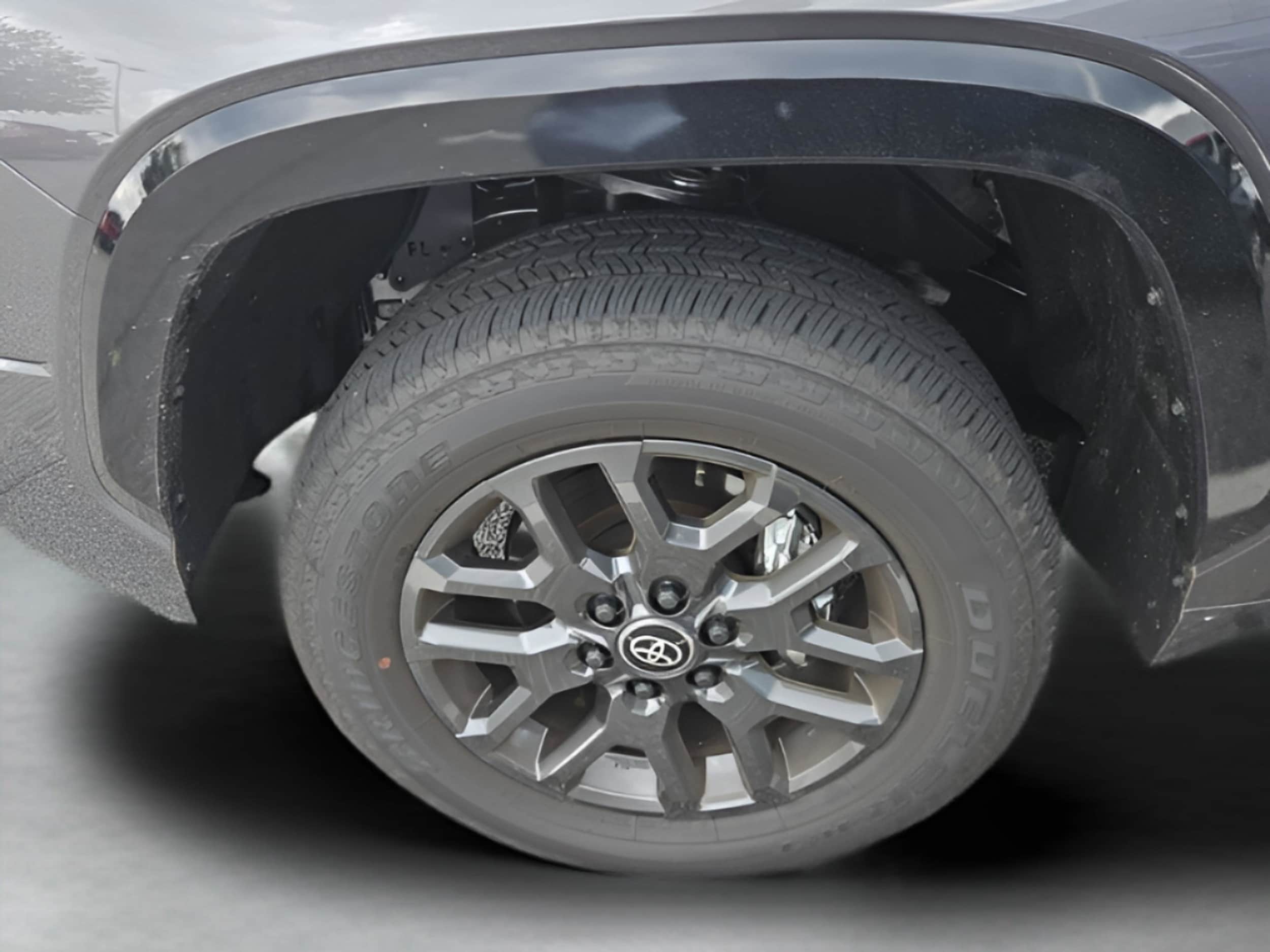 2025 Toyota Tundra Platinum - Photo 27