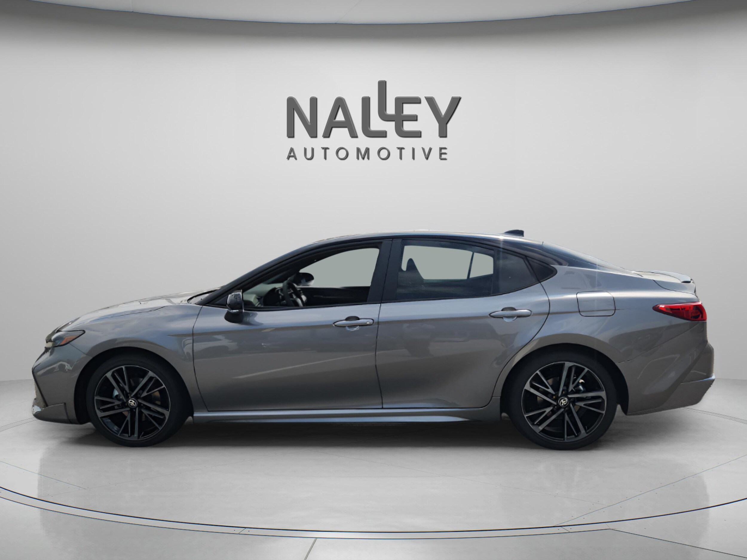 2025 Toyota Camry XSE photo 2