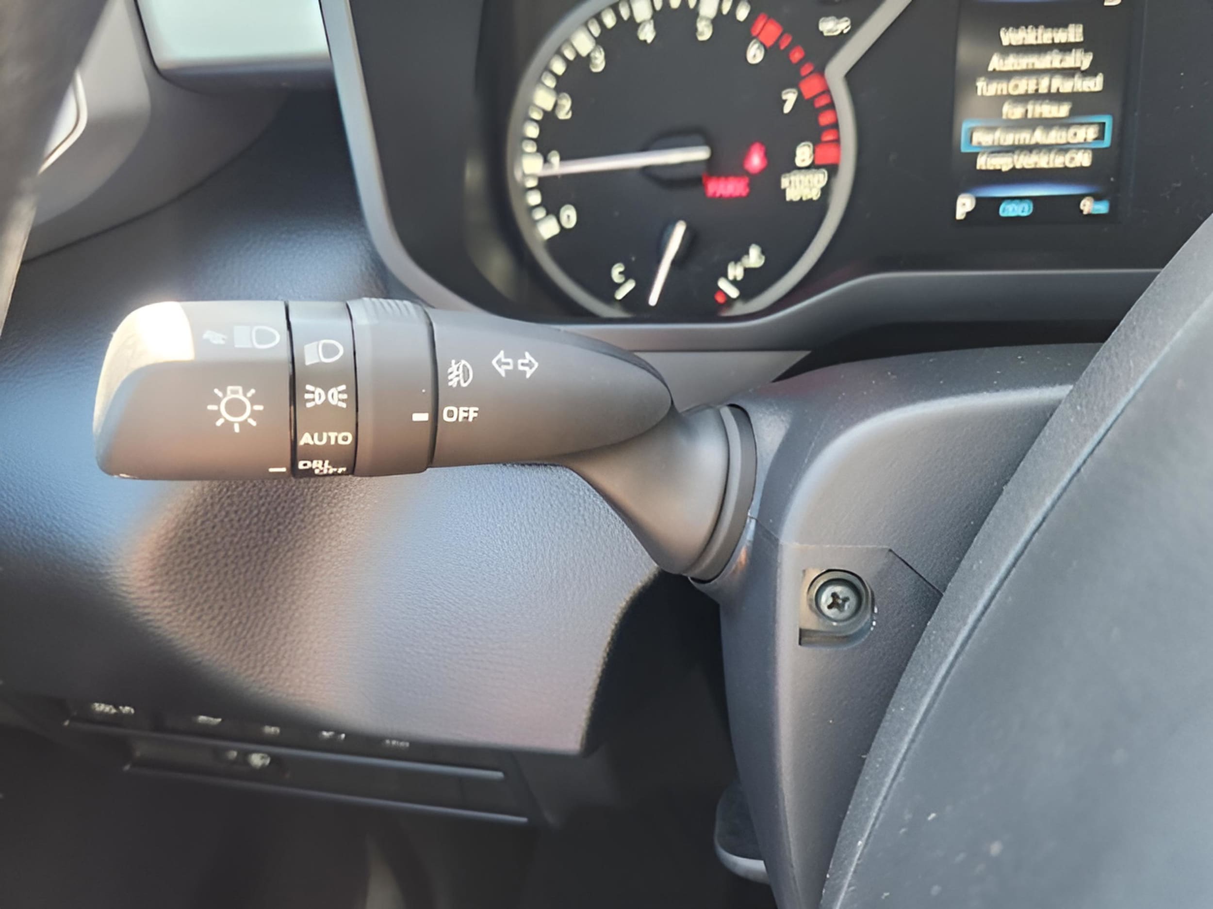 2025 Toyota Tundra SR5 - Photo 27