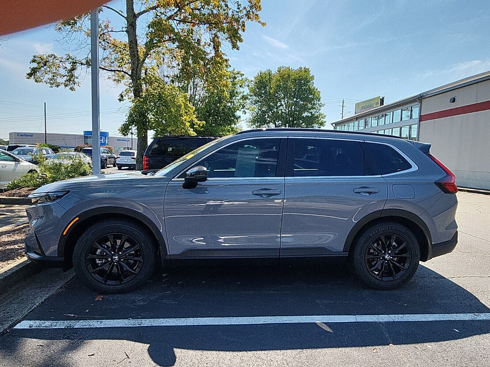 2024 Honda CR-V Hybrid Sport photo 3