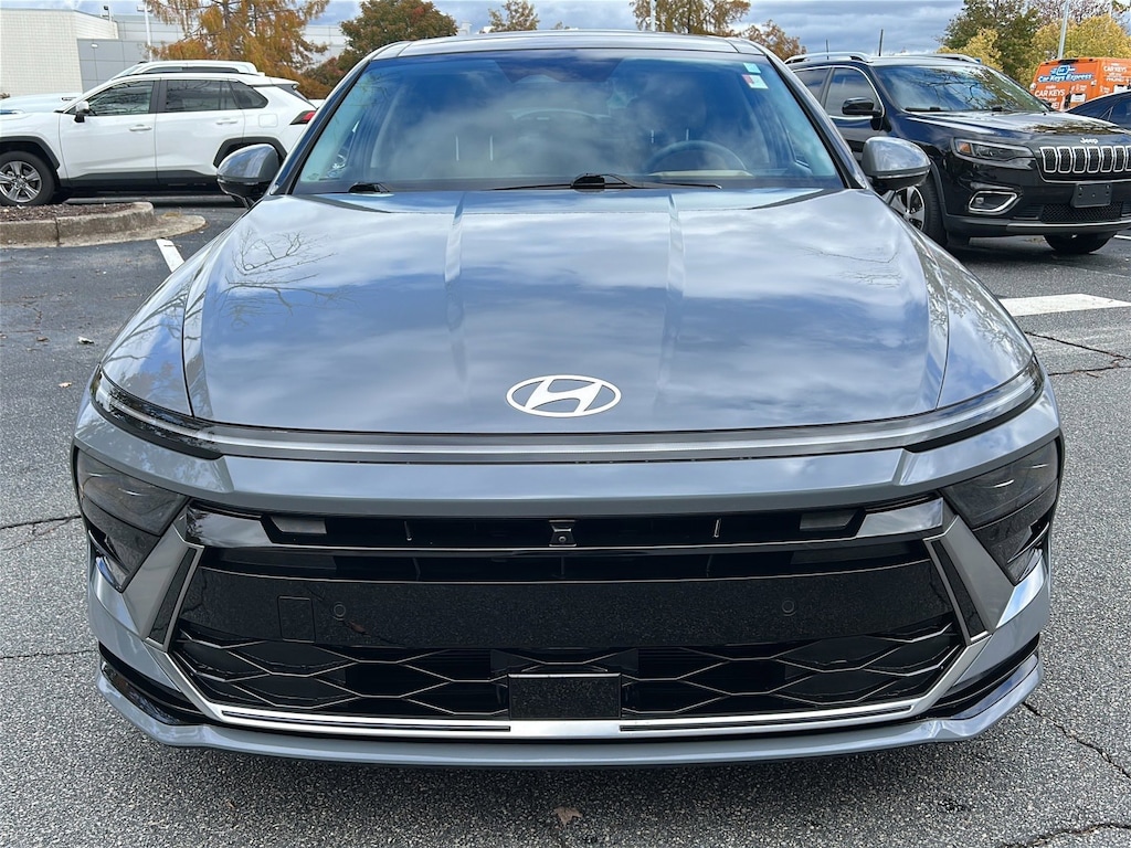 Used 2024 Hyundai Sonata Hybrid Limited Sedan