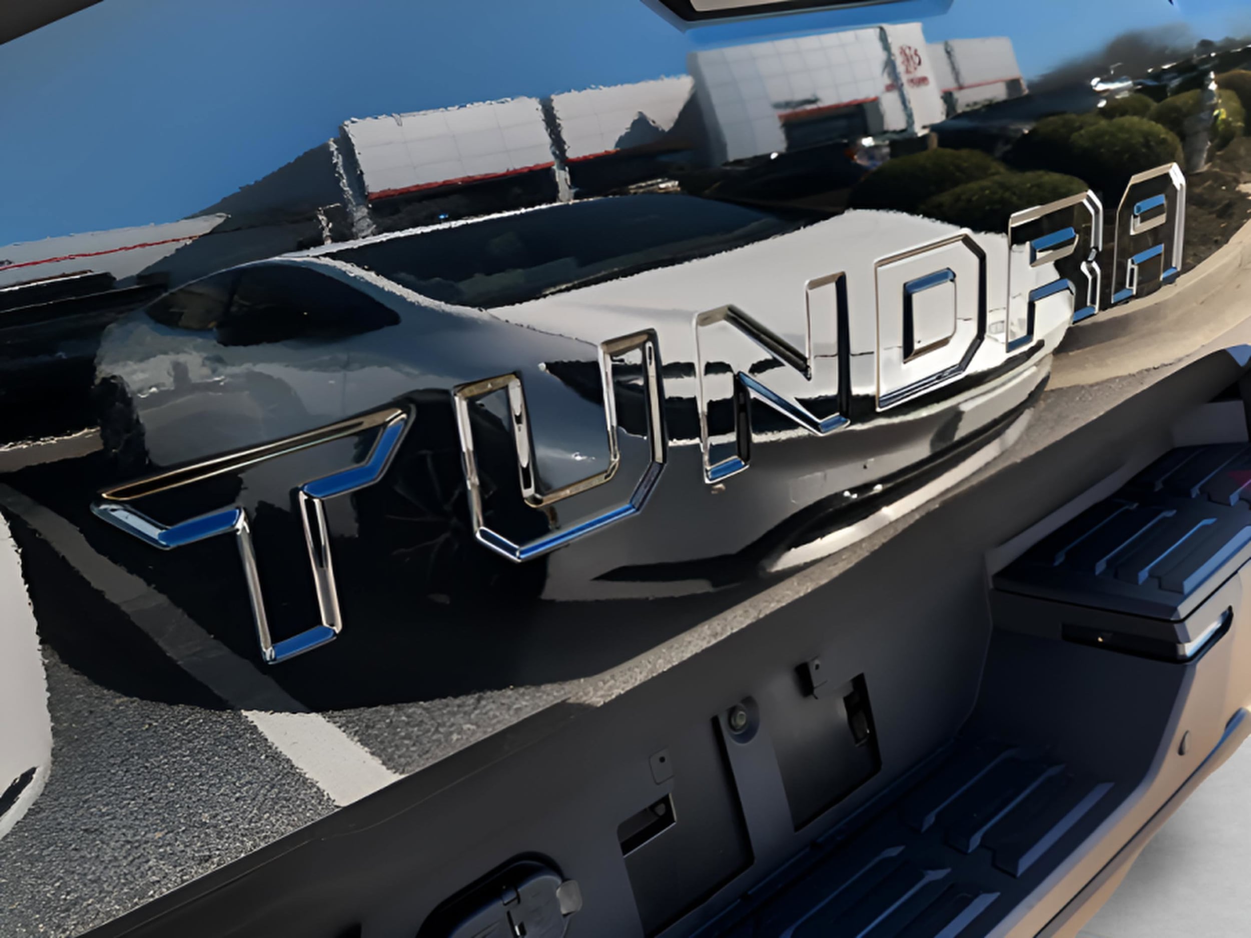 2025 Toyota Tundra SR5 - Photo 30