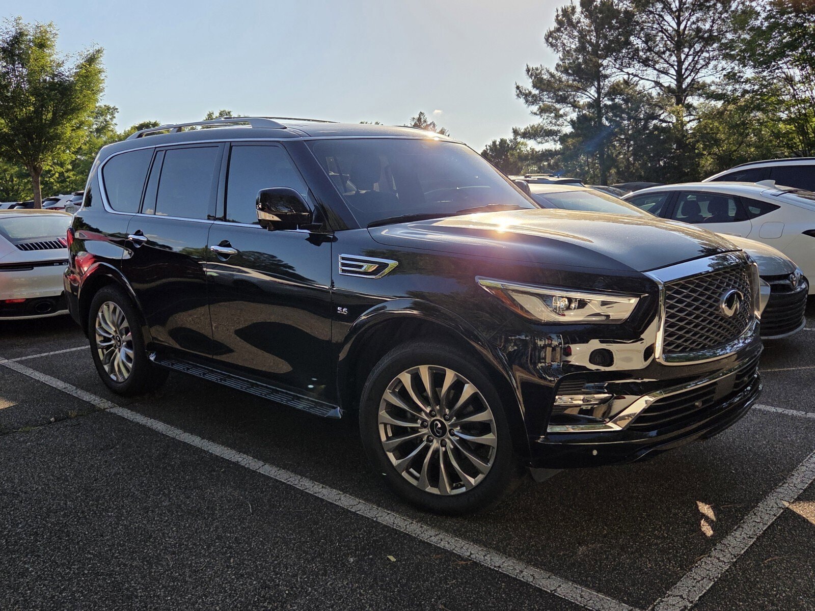 2018 INFINITI QX80 -'s photo