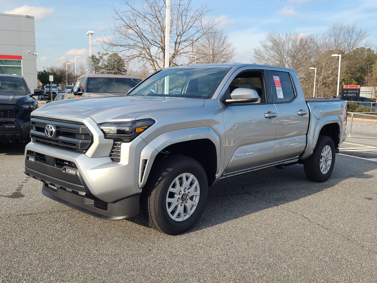 2026 Toyota Tacoma SR5 - Photo 5
