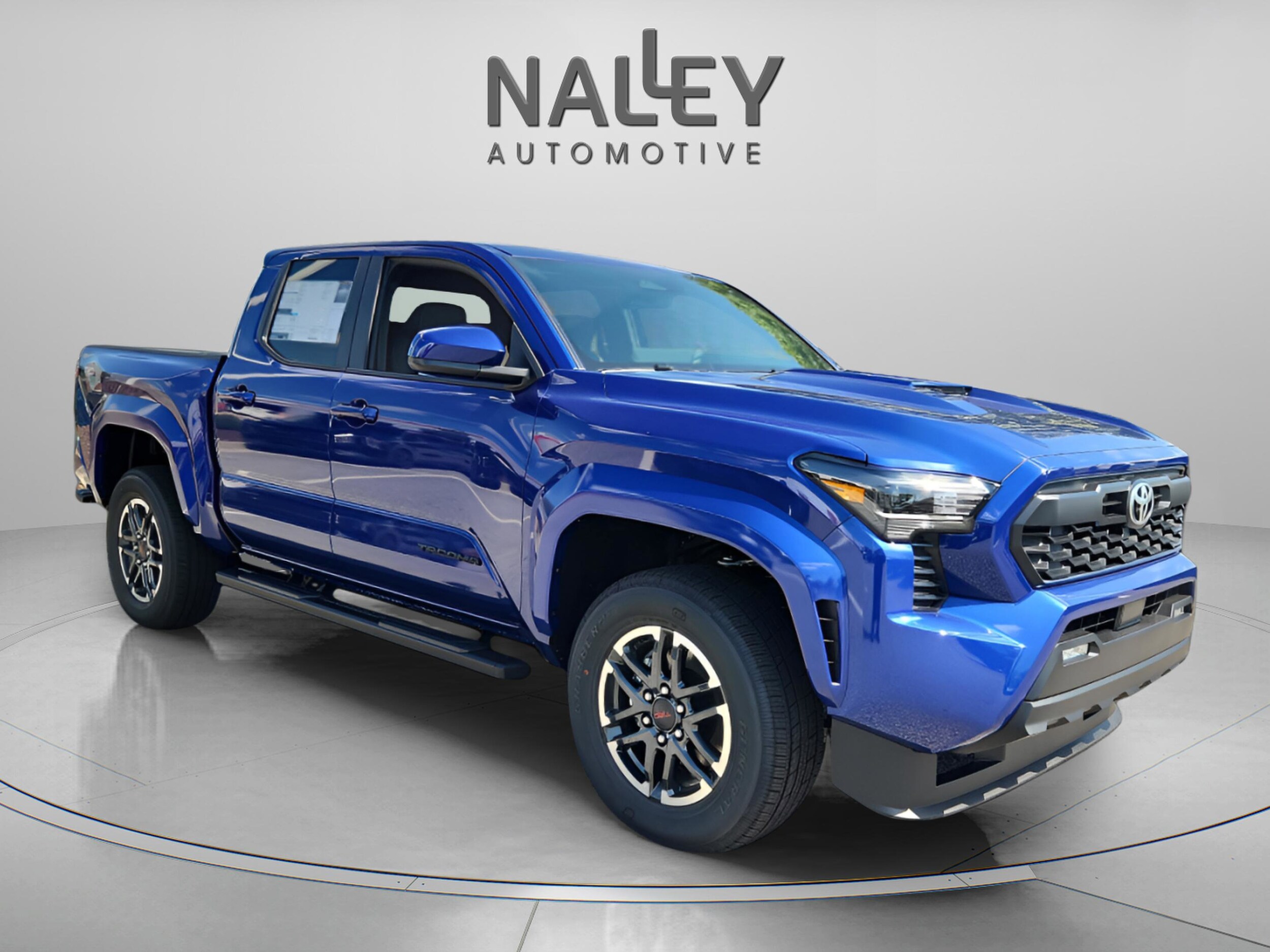 2025 Toyota Tacoma TRD Sport Double Cab photo 3