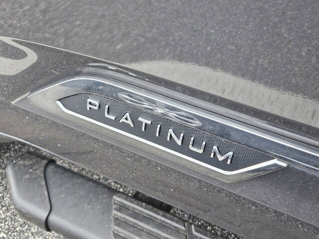 2025 Toyota Tundra Platinum - Photo 26