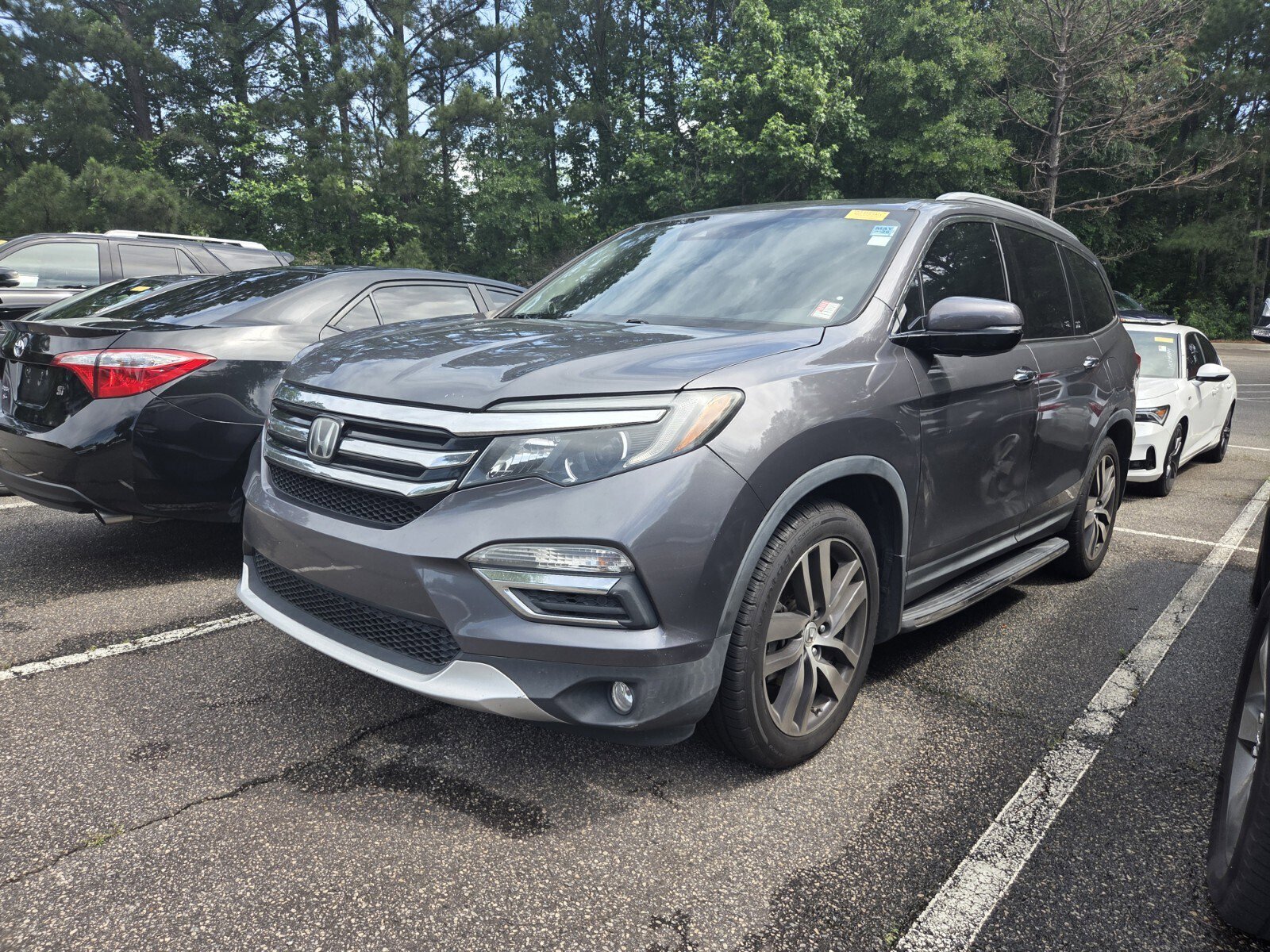 2016 Honda Pilot 2WD Touring's photo