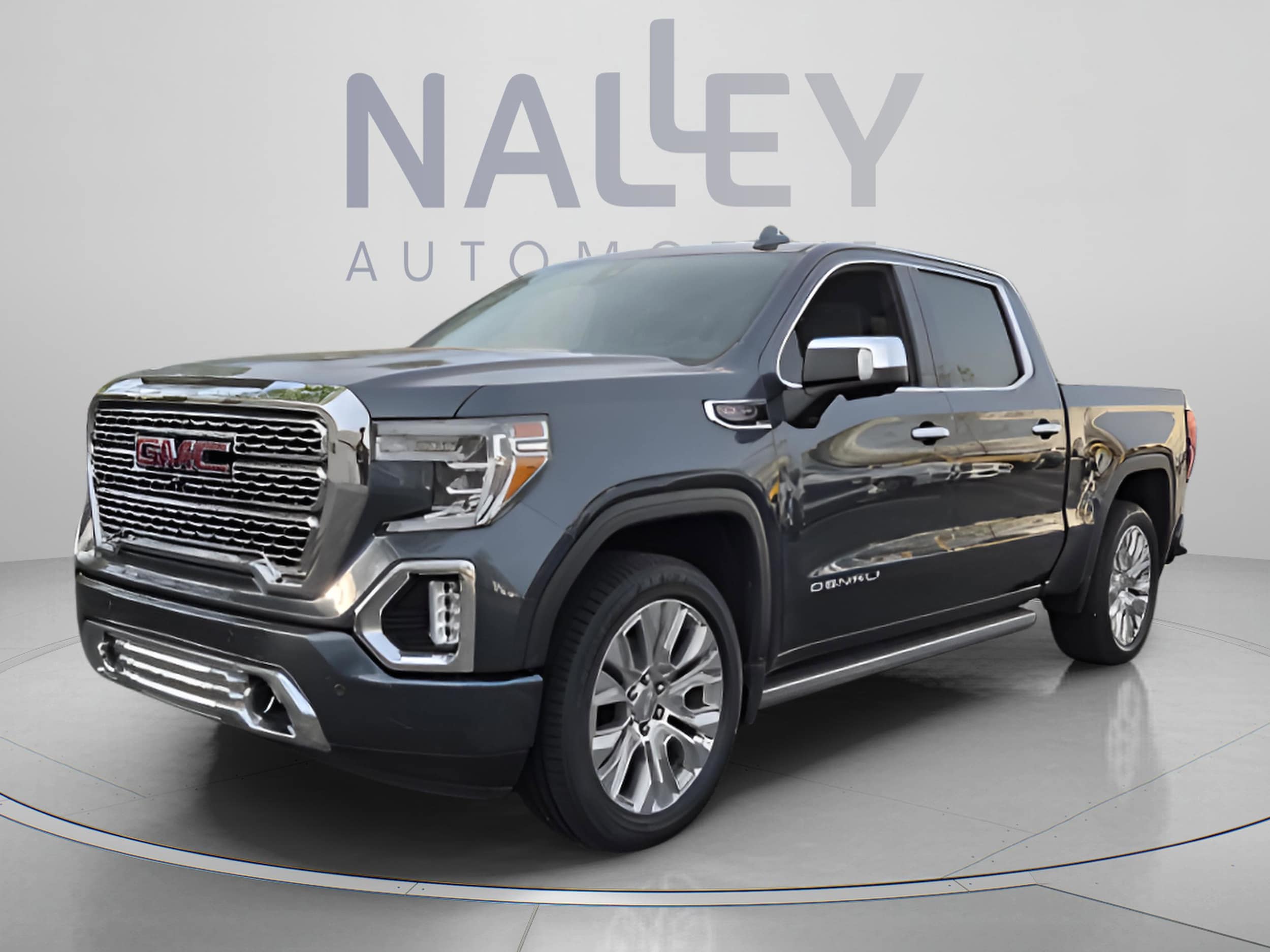 2020 GMC Sierra 4WD Crew Cab Short Box Denali's photo