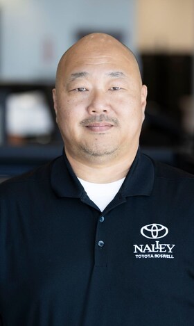 Staff member David Kwon from ID_3c92dbd545ee