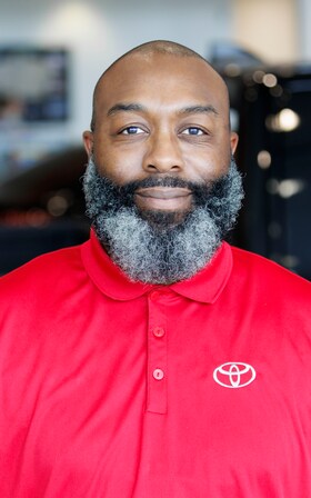 Staff member Kristopher Dean from ID_10d5d341c81b