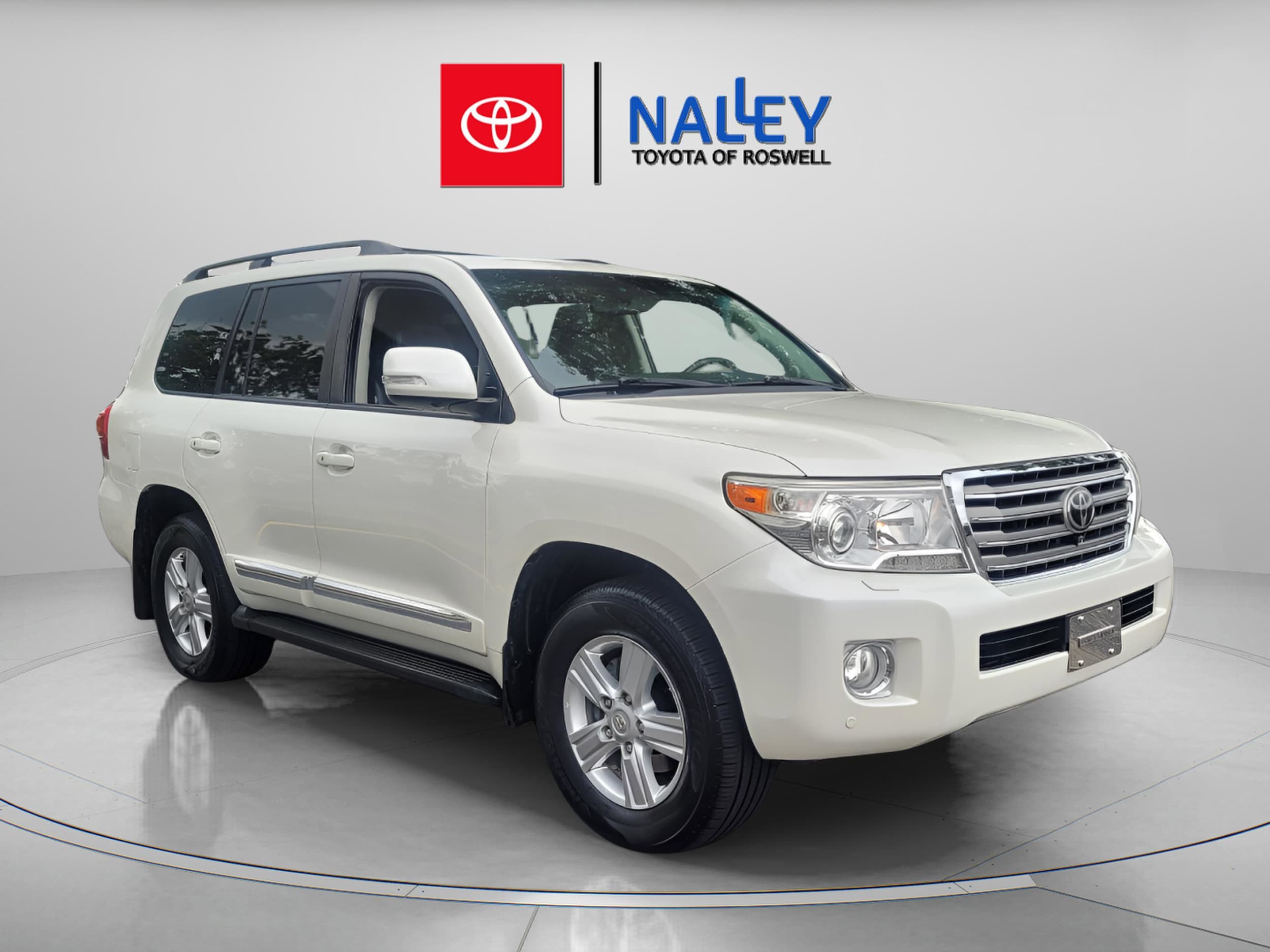 2014 Toyota Land Cruiser Base