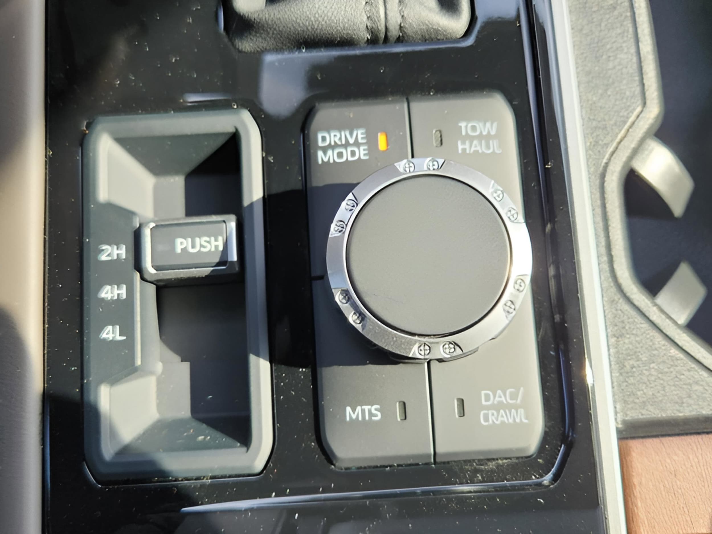 2025 Toyota Tundra 1794 Edition - Photo 30