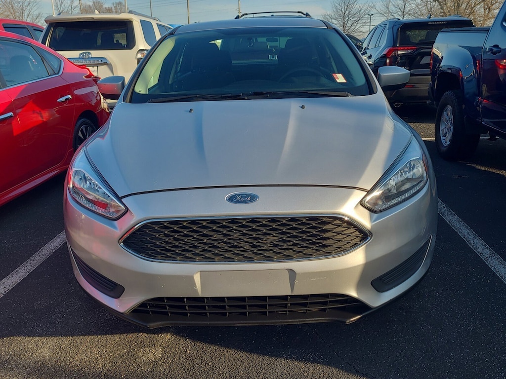 Used 2018 Ford Focus SE Sedan