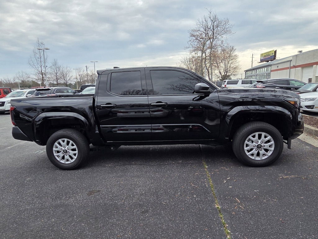 Used 2025 Toyota Tacoma 2WD SR Truck Double Cab