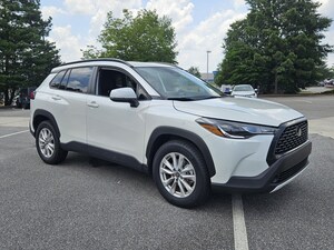 2023 Toyota Corolla Cross LE SUV