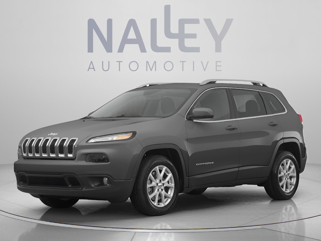 Used 2018 Jeep Cherokee Latitude SUV