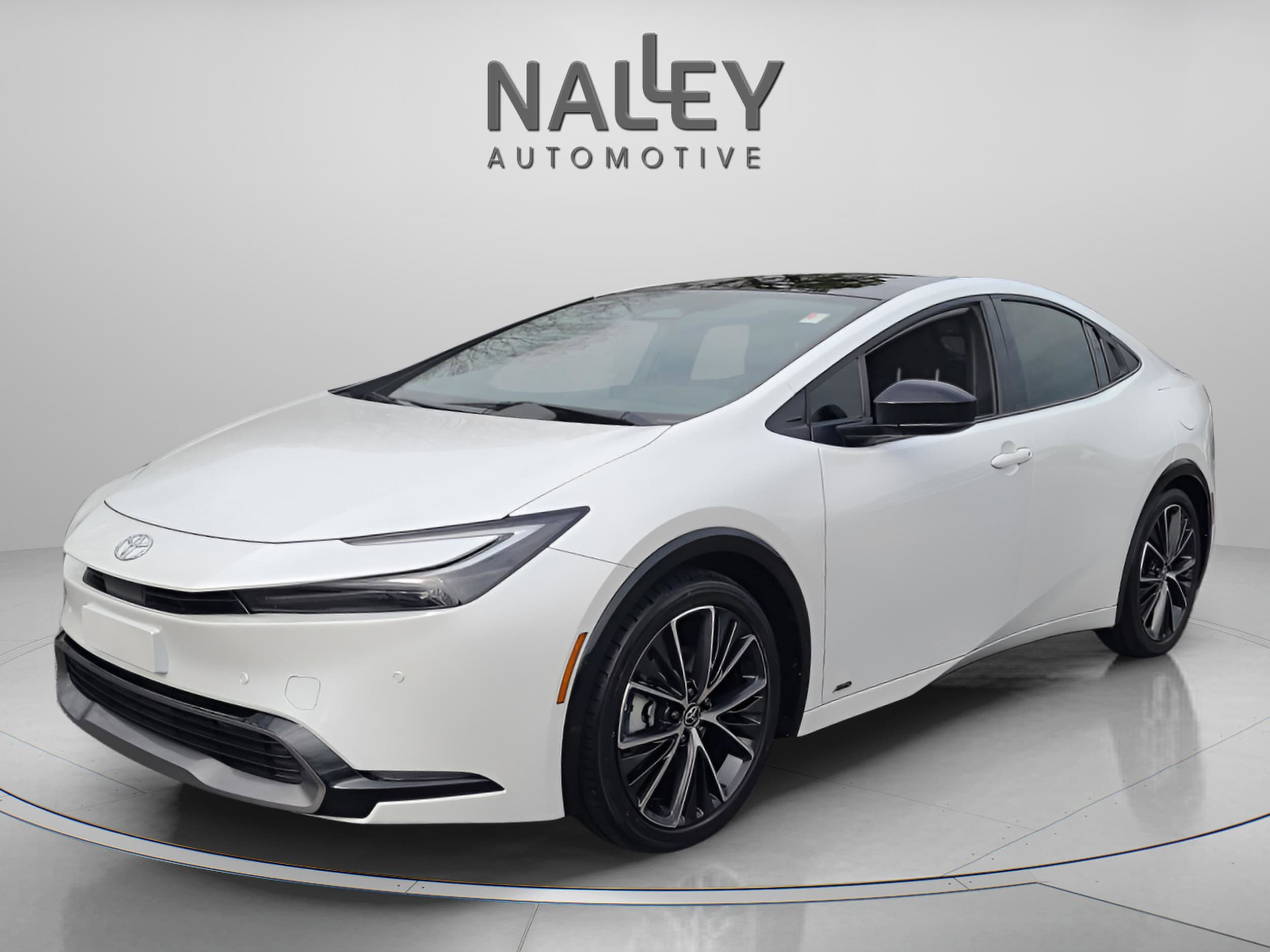 2024 Toyota Prius Limited's photo