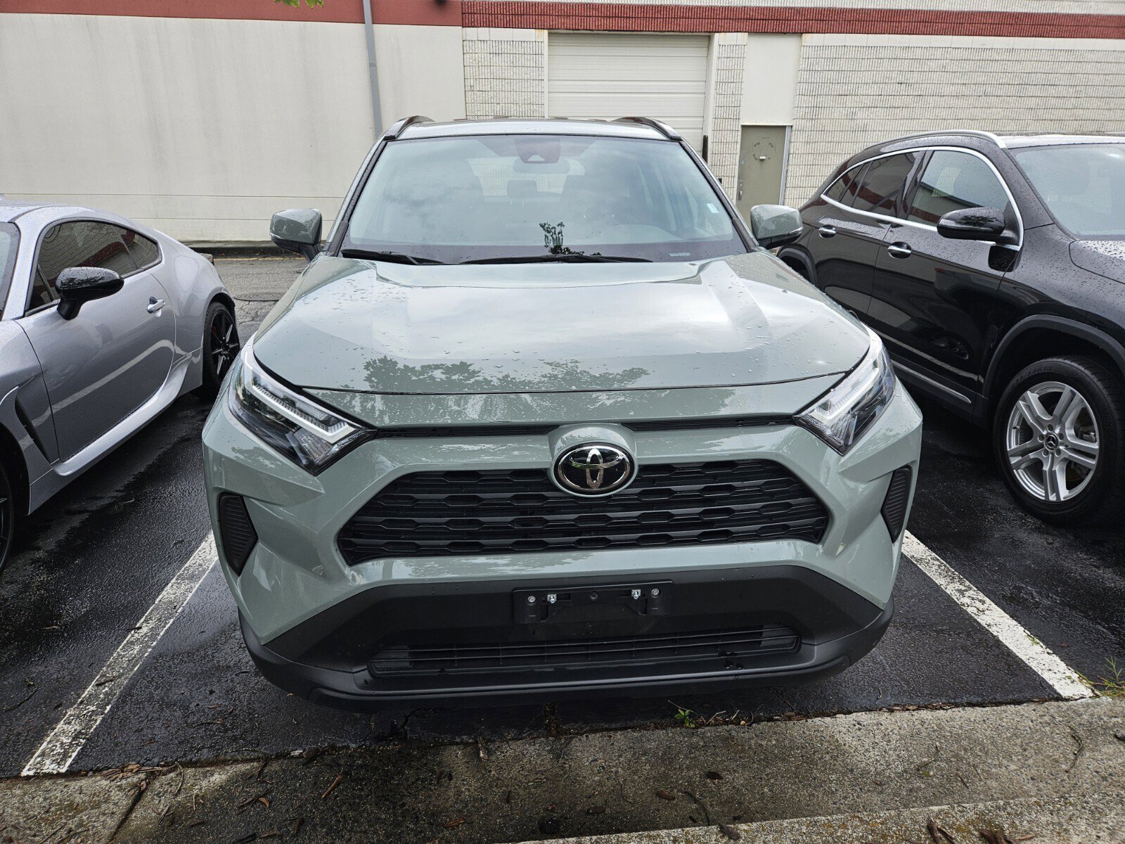 Used 2023 Toyota RAV4 XLE with VIN 2T3W1RFV4PW269347 for sale in Northfield, Minnesota