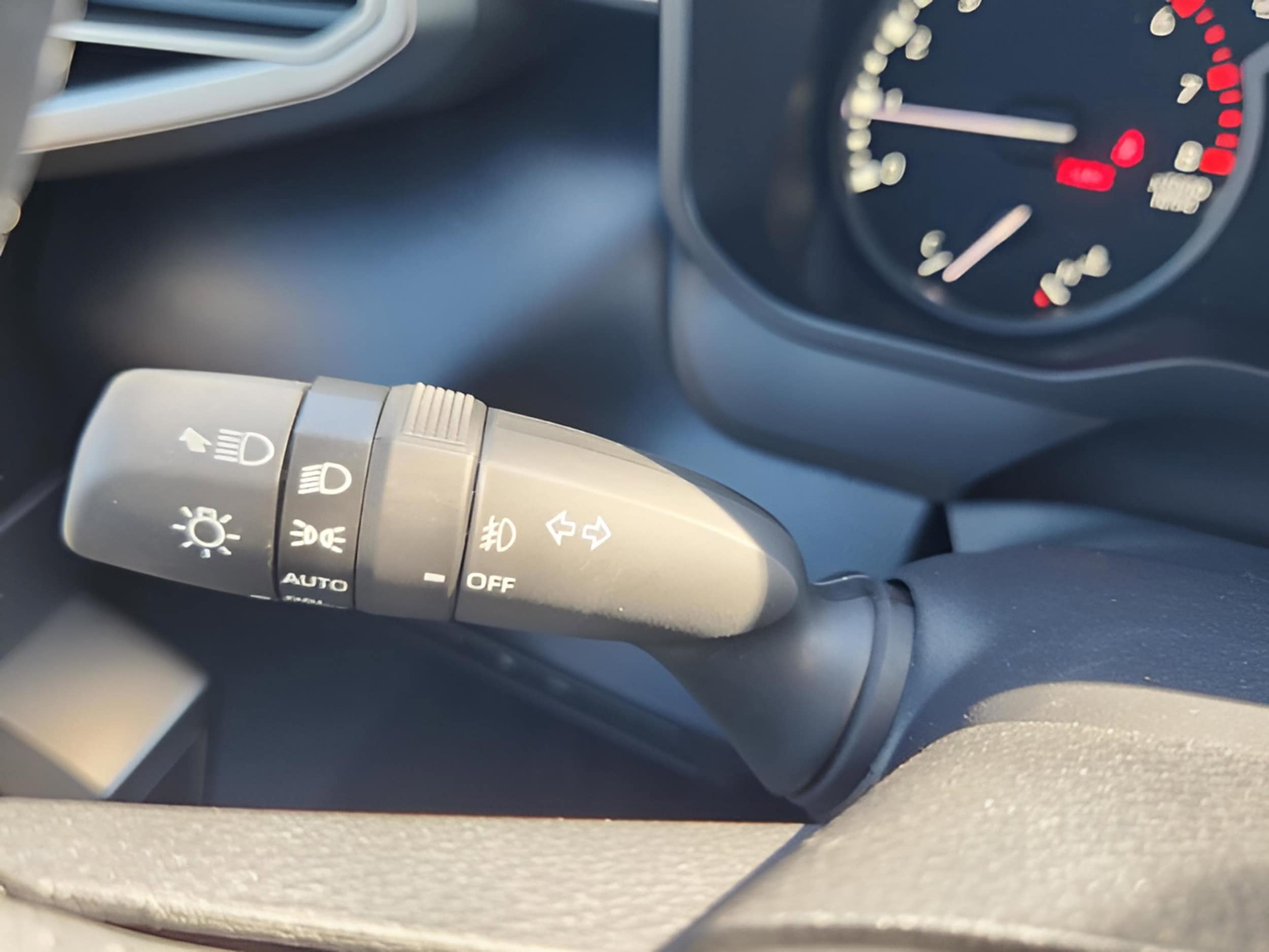 2025 Toyota Tundra SR5 - Photo 22