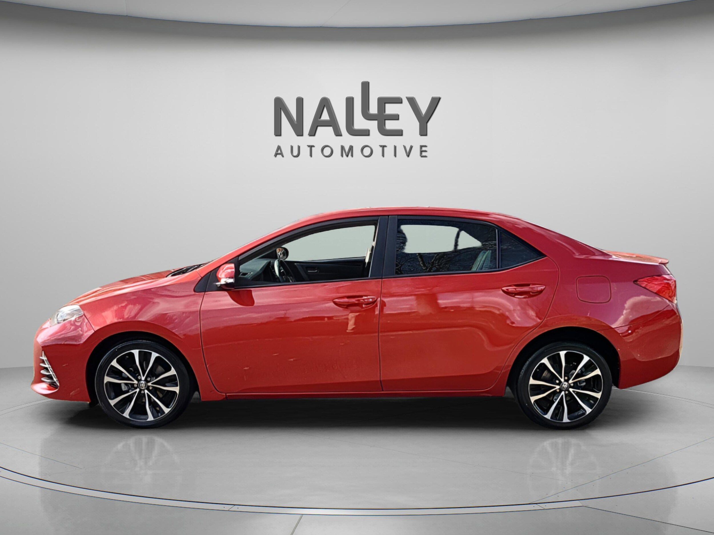 2019 Toyota Corolla XLE XSE photo 2