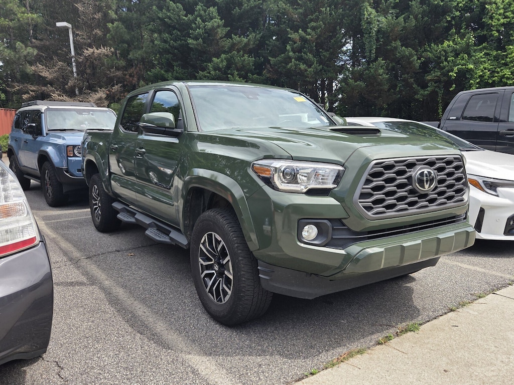 Certified 2021 Toyota Tacoma 2WD SR5 Truck Double Cab