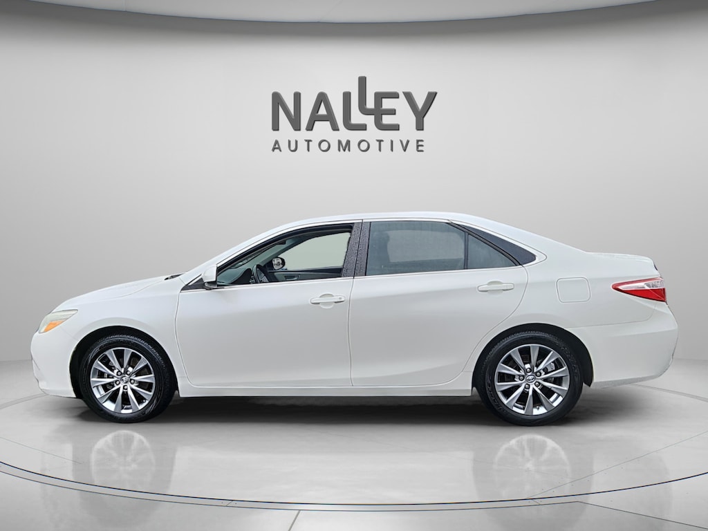 Used 2015 Toyota Camry XLE Sedan
