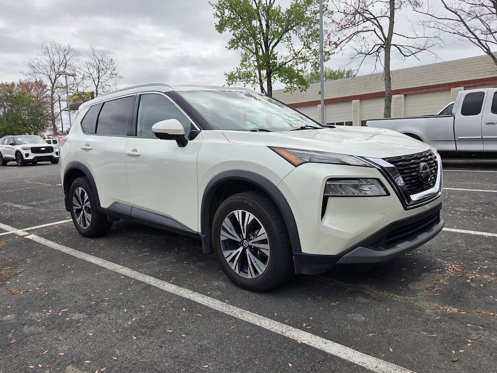 Used 2021 Nissan Rogue SV SUV