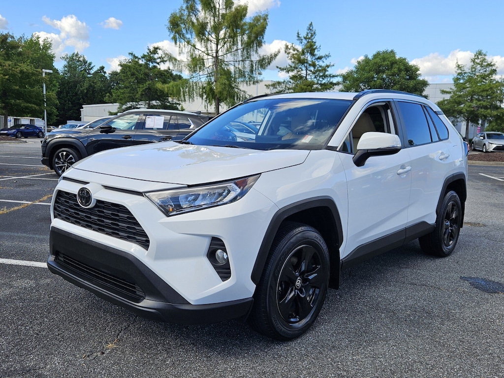 Used 2021 Toyota RAV4 XLE SUV