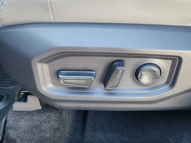 2025 Toyota Tundra SR5 - Photo 15