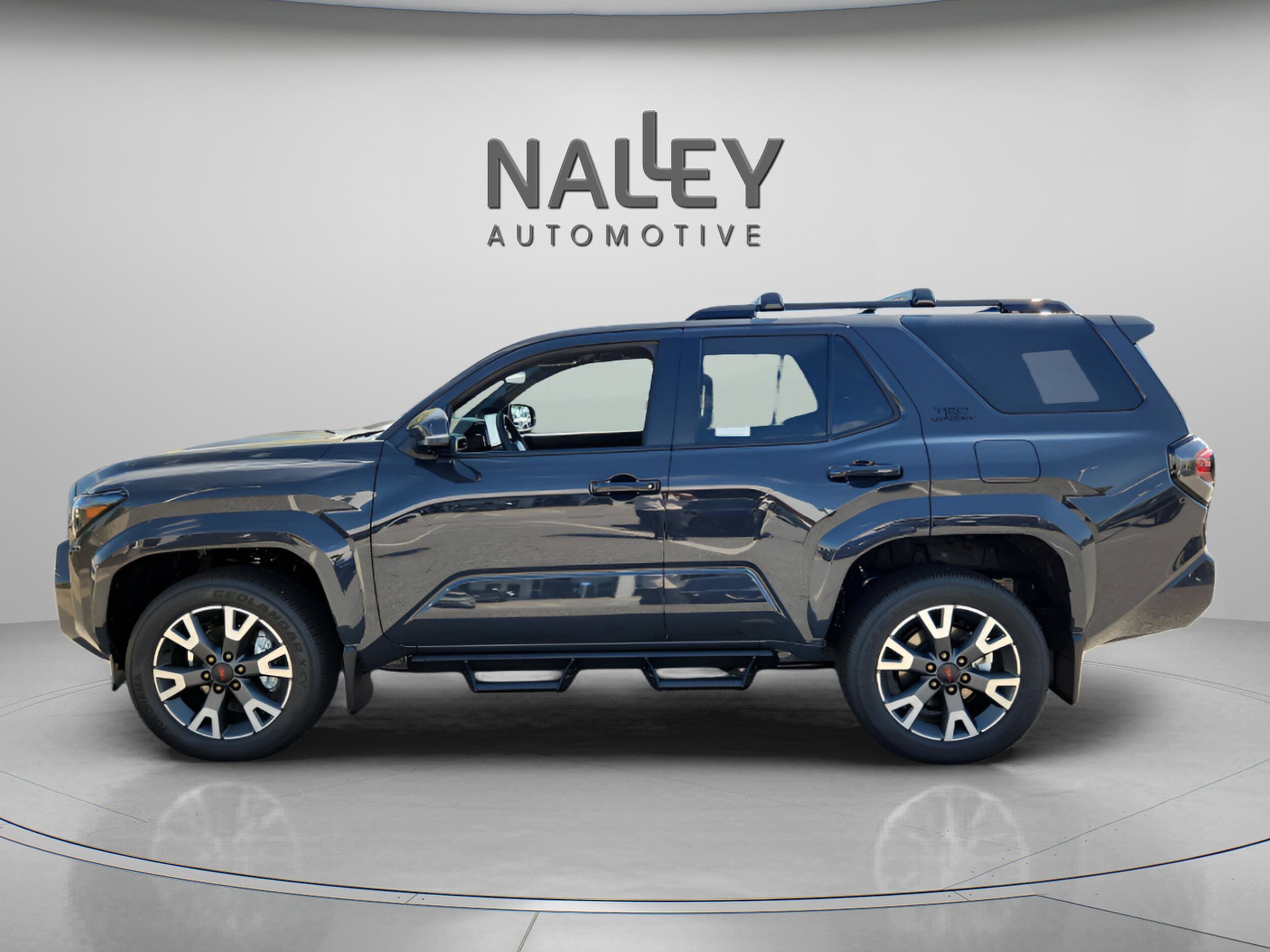 2025 Toyota 4Runner TRD Sport Premium photo 2