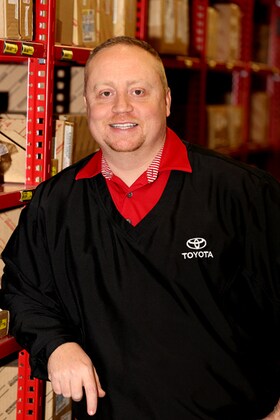 Staff member Whit Locker from ID_e70c6bec1625