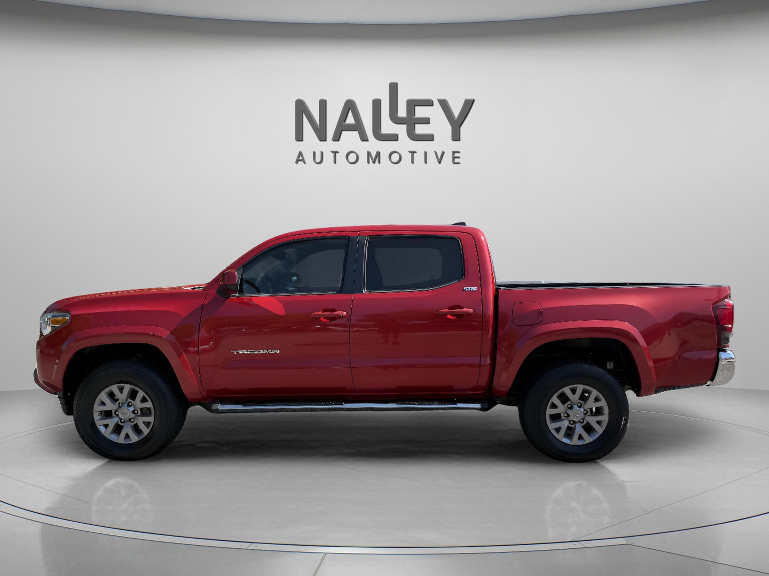 2019 Toyota Tacoma SR5 photo 2