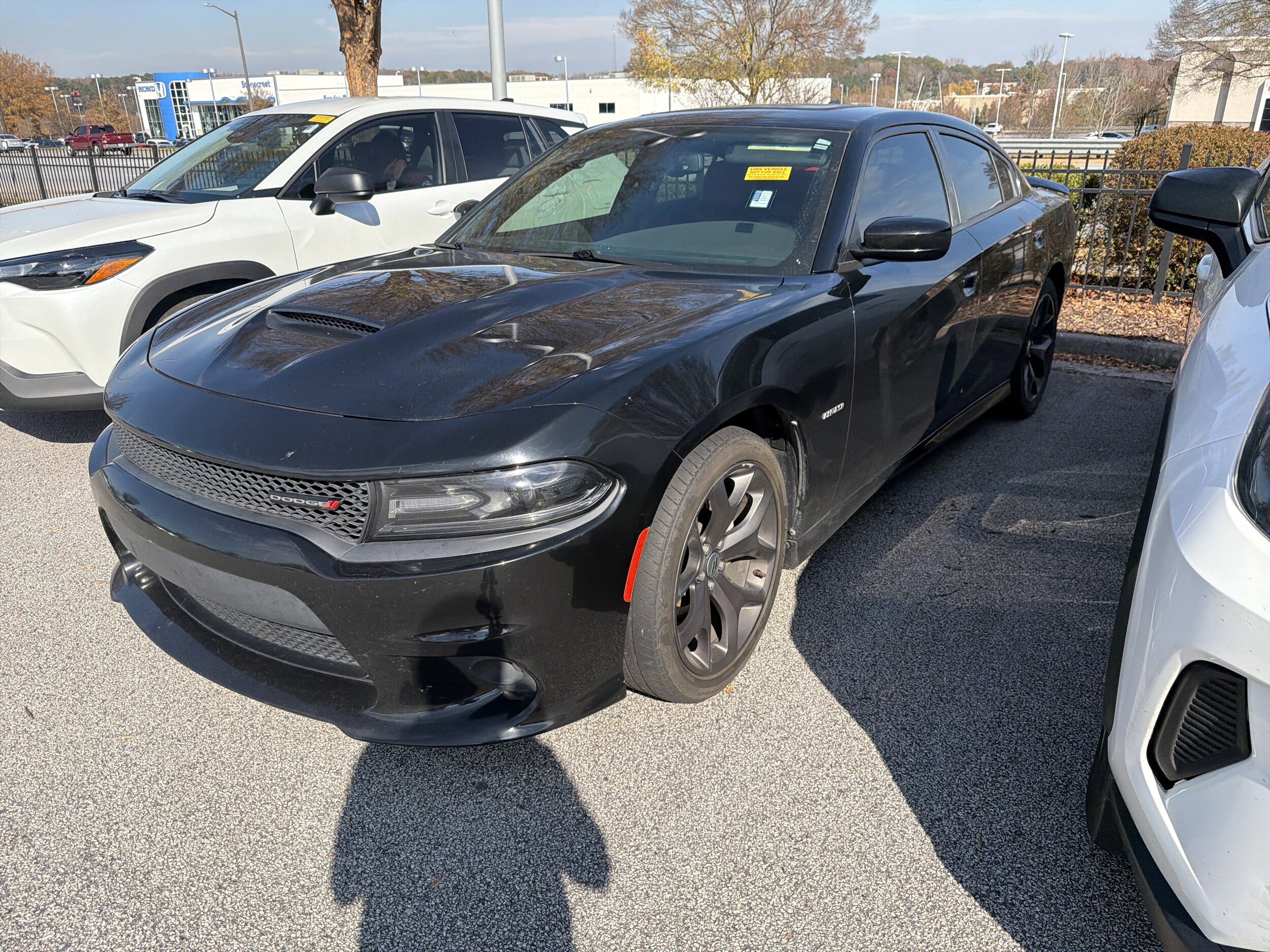2019 Dodge Charger R/T photo 2