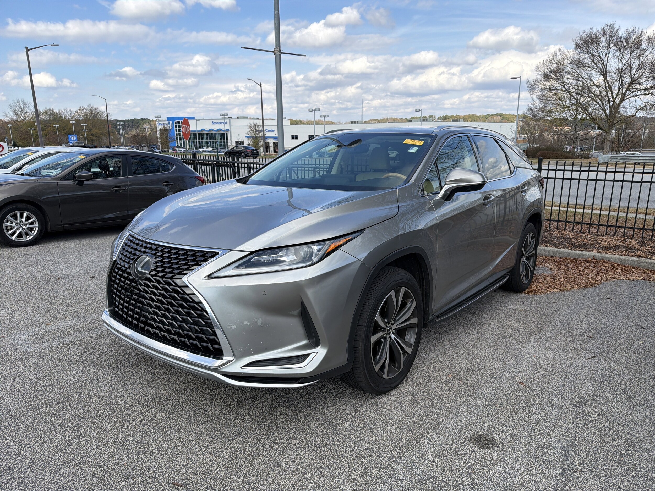 2021 Lexus RX 350L photo 2