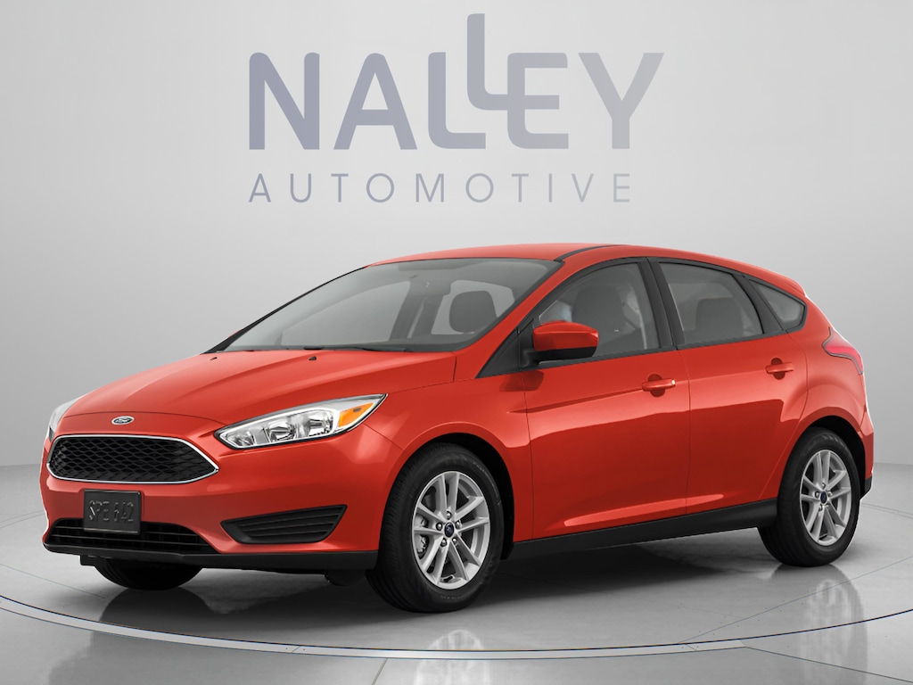 Used 2018 Ford Focus SE Hatchback