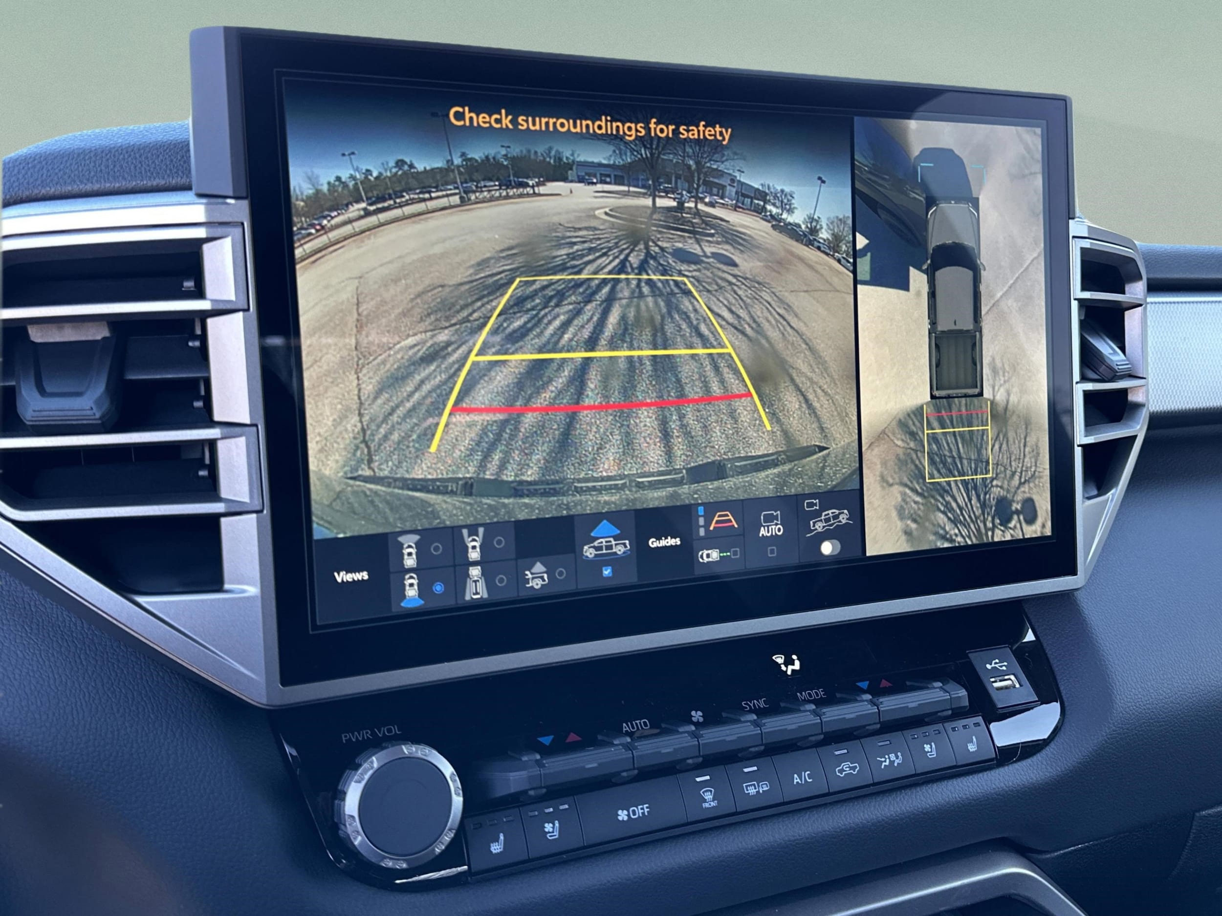 2026 Toyota Tundra Limited - Photo 9