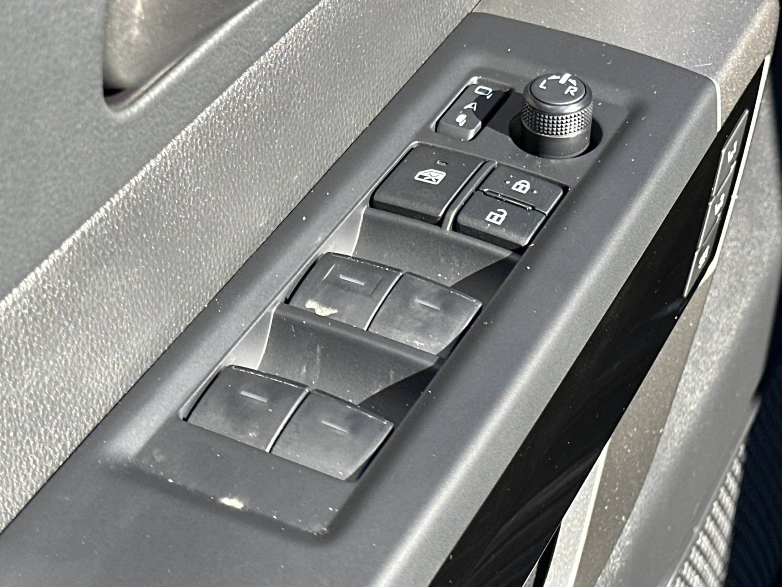 2026 Toyota Tundra Limited - Photo 23