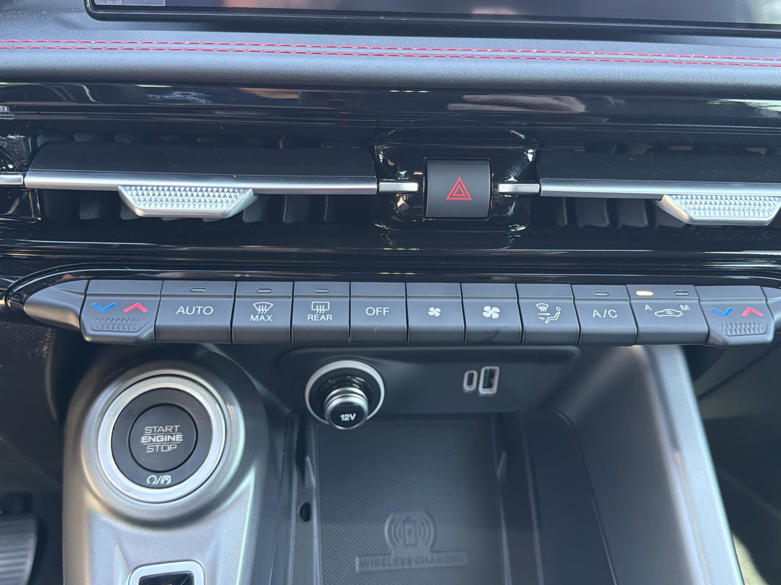 2024 Dodge Hornet R/T Plus - Photo 29