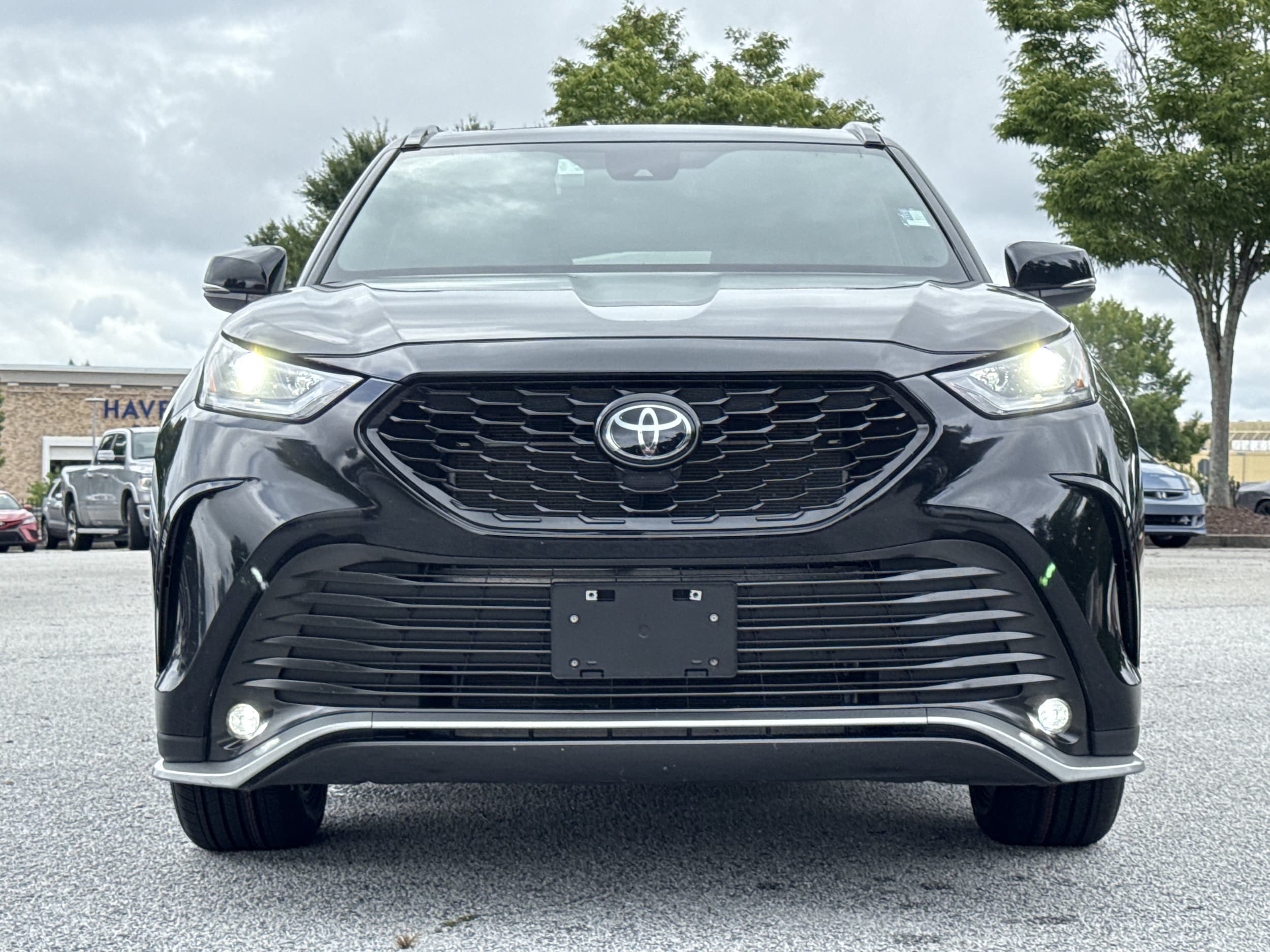 2025 Toyota Highlander XSE - Photo 33