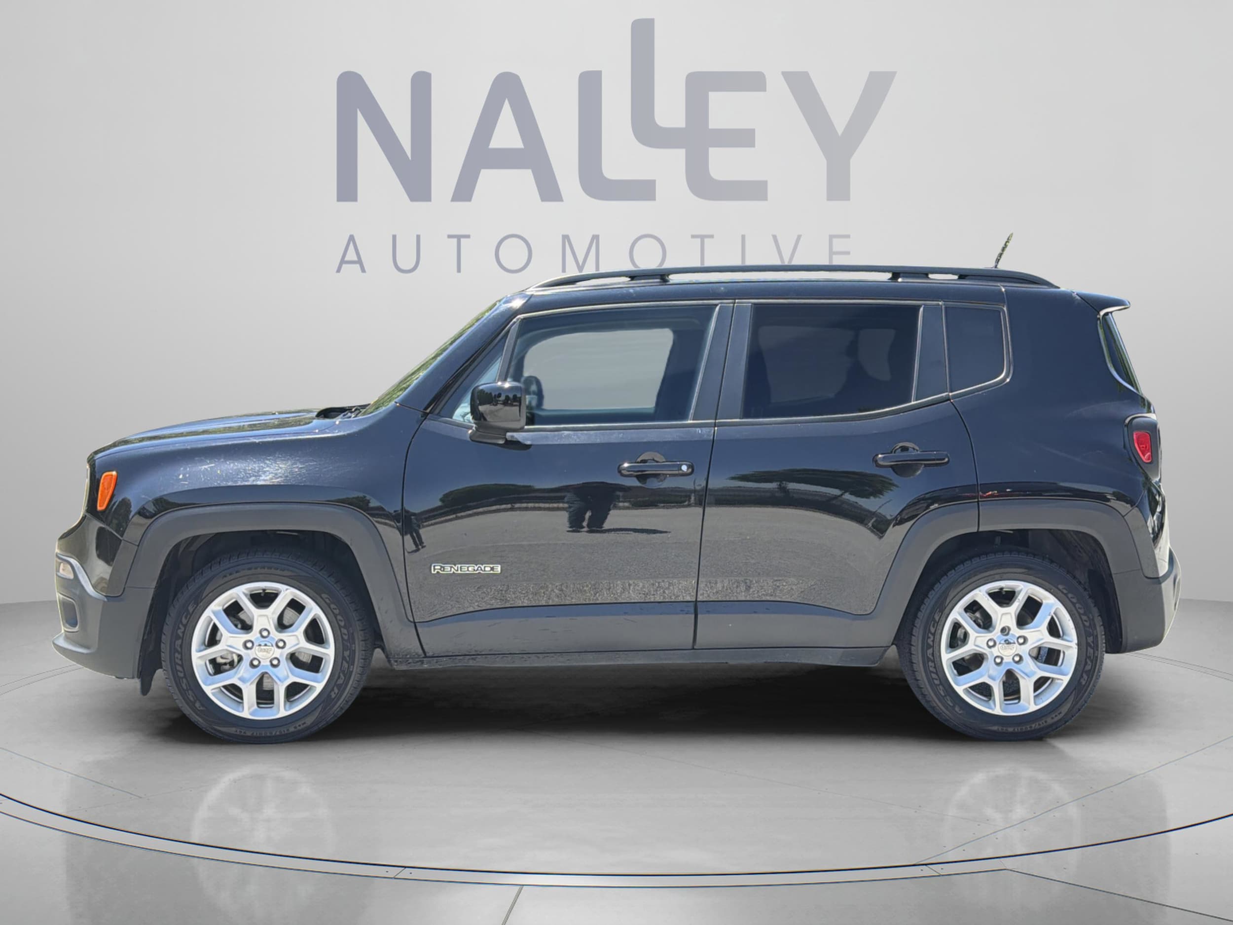 Used 2018 Jeep Renegade Latitude with VIN ZACCJABB2JPJ56208 for sale in Stonecrest, GA