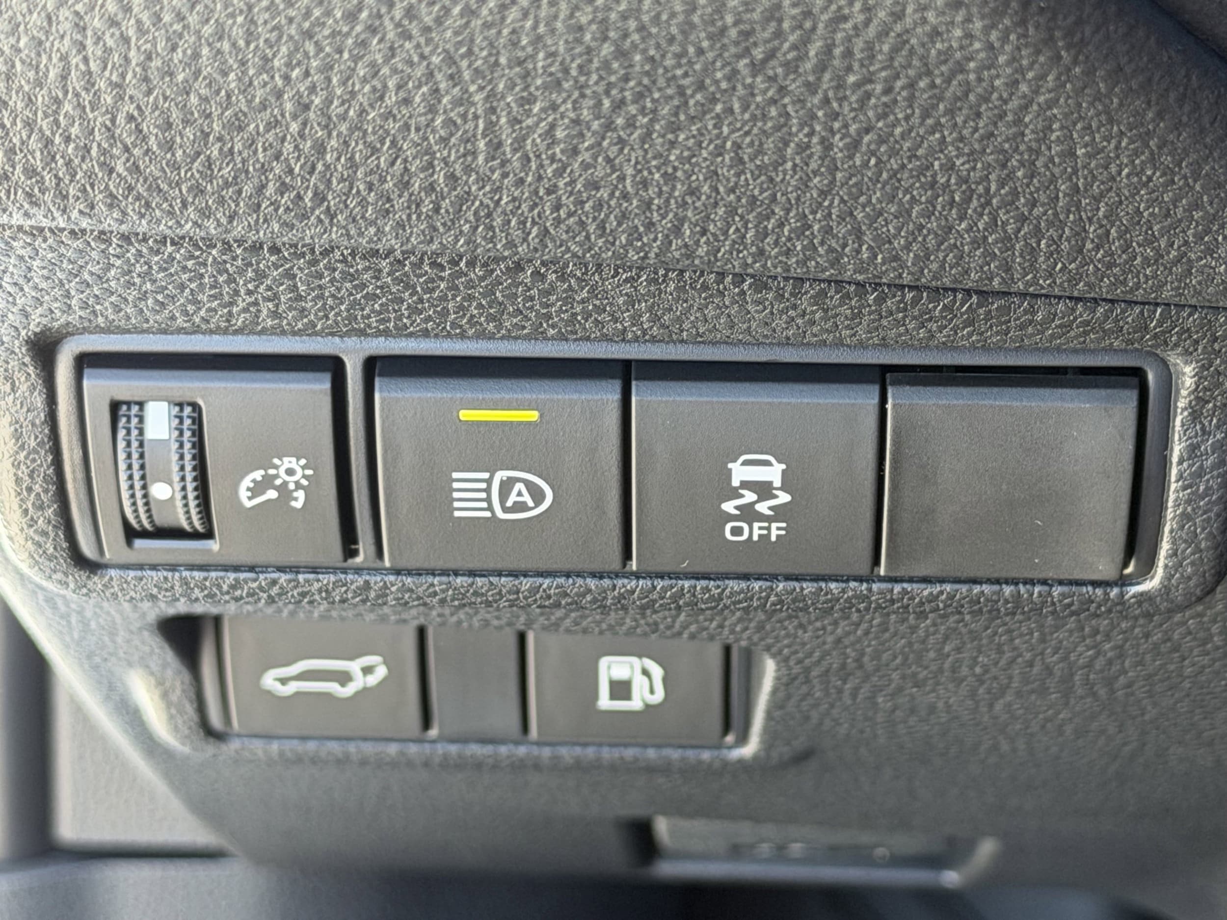 2026 Toyota Corolla Cross XSE - Photo 20