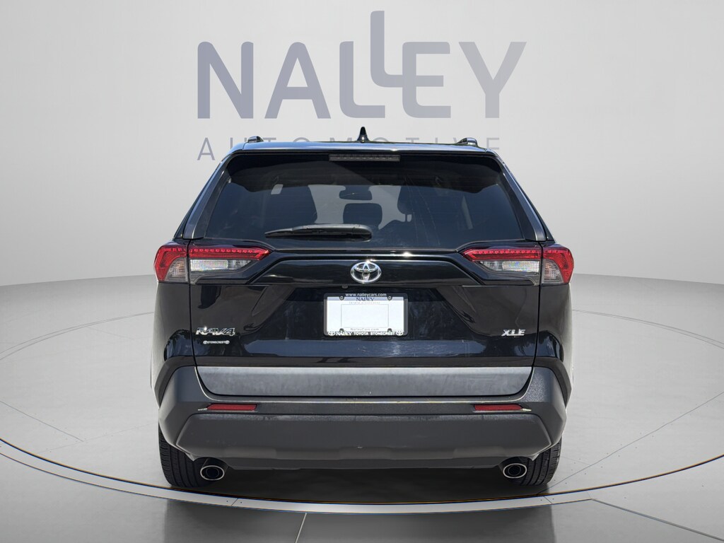 Used 2021 Toyota RAV4 XLE SUV