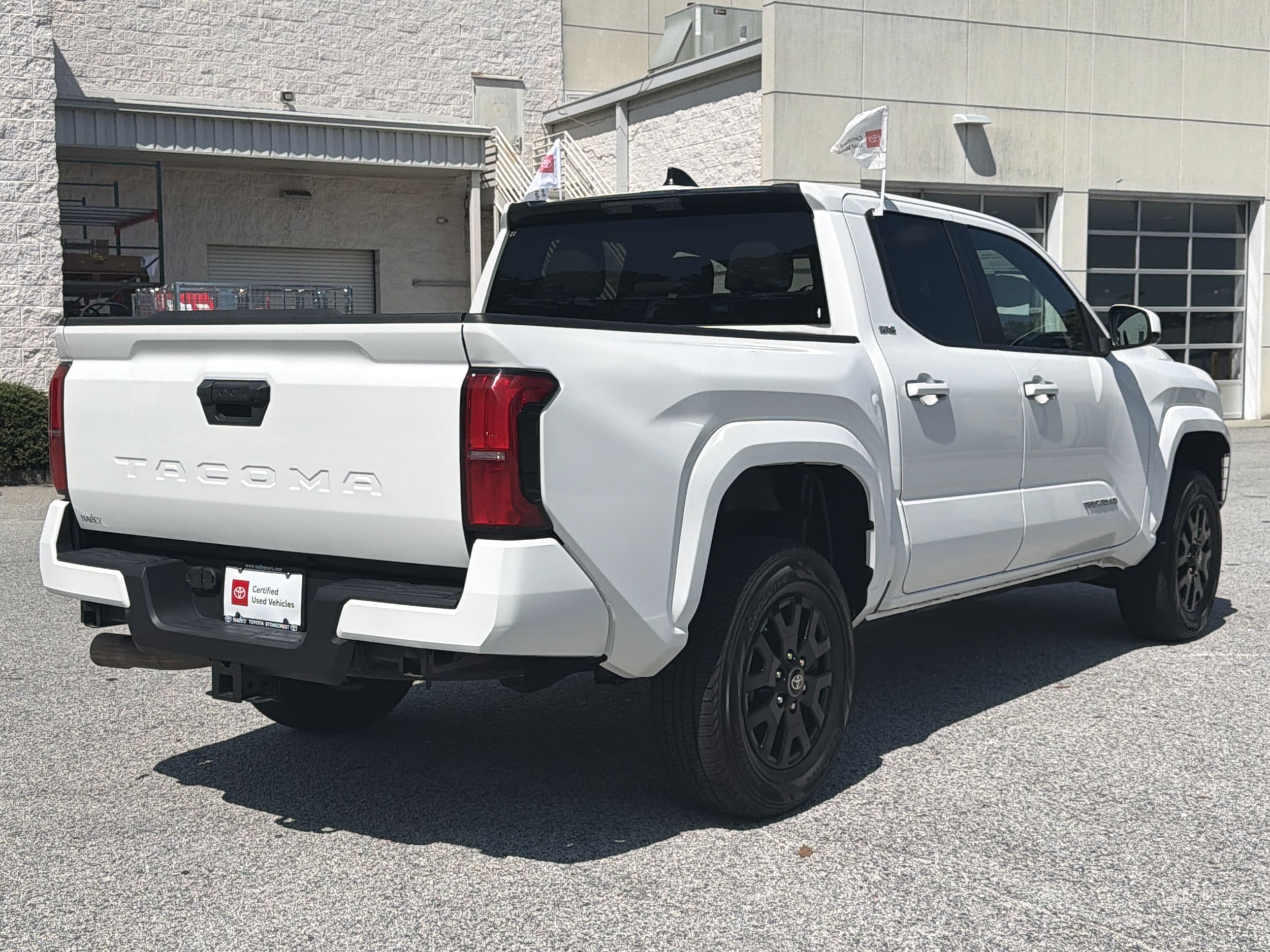 2024 Toyota Tacoma SR5 - Photo 30
